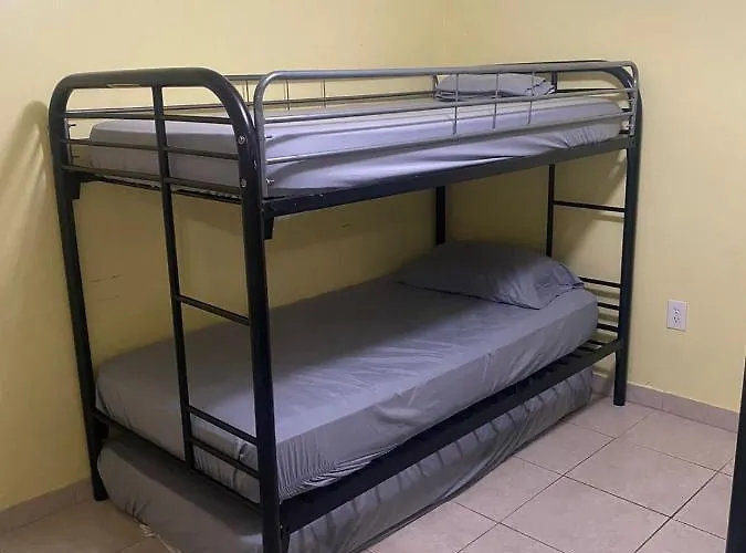 Hostel Brazilian Downtown Miami